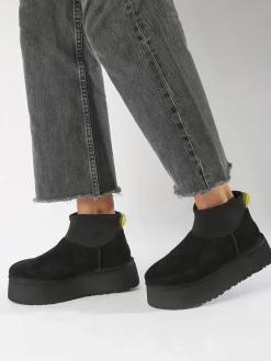 Boots Classic Mini Dipper semelle compensée en cuir UGG