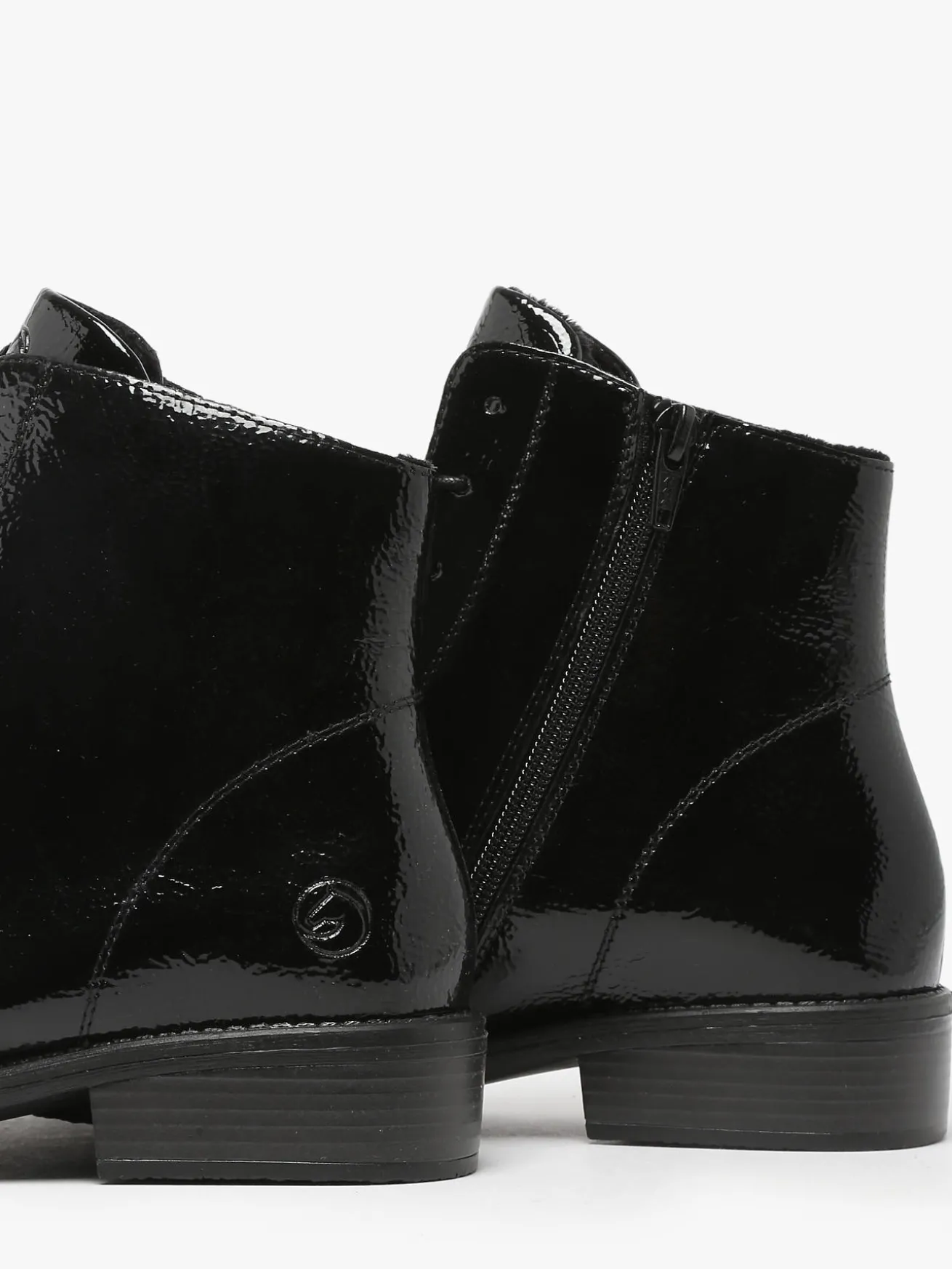 Bottines en cuir REMONTE