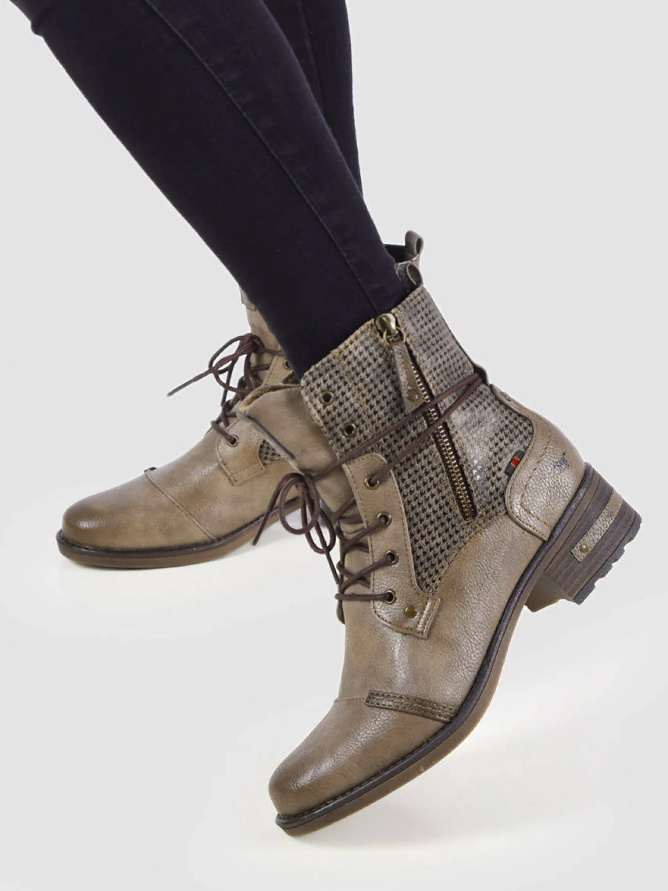 BOTTINES MUSTANG