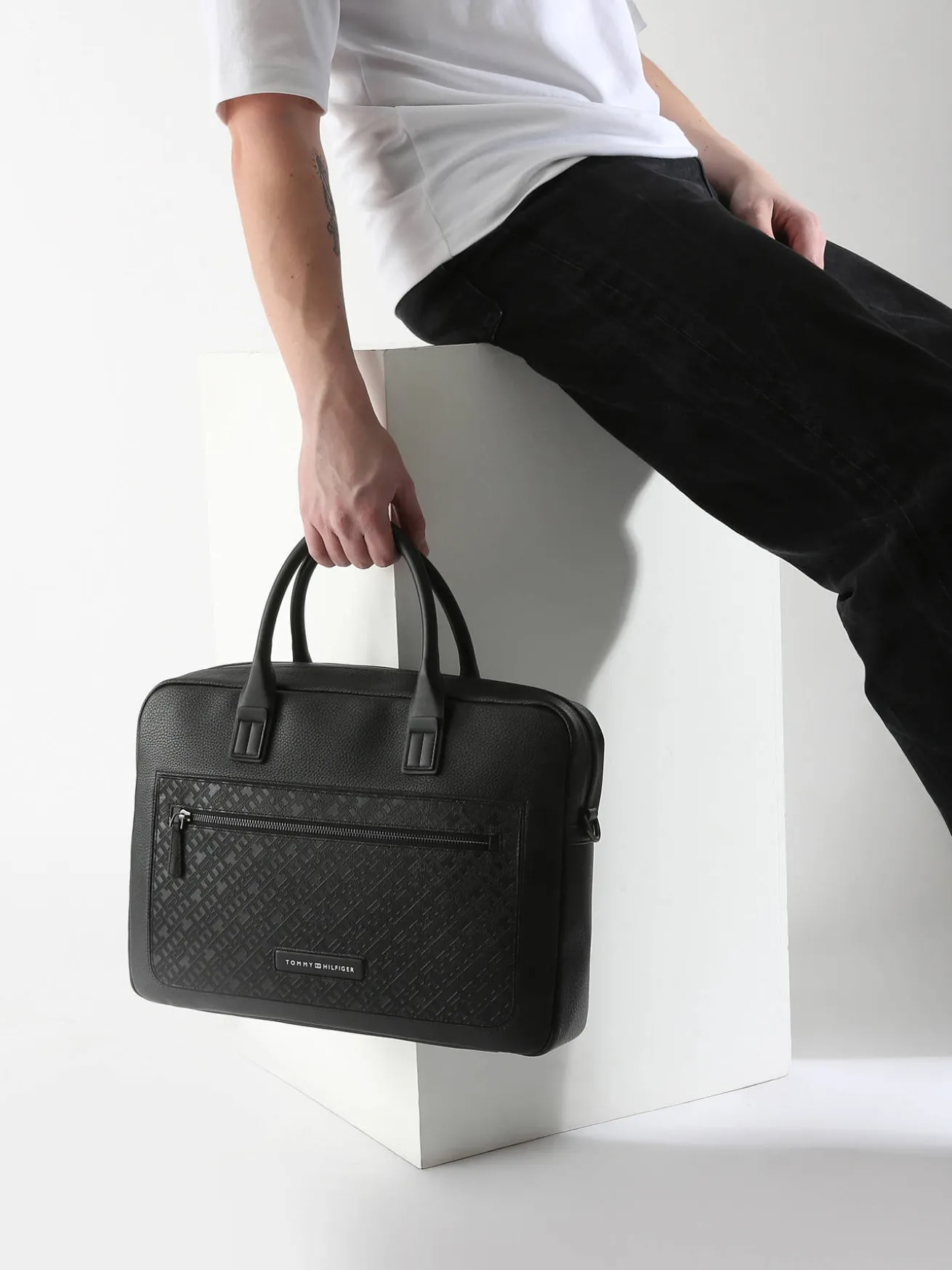 Porte documents (main) TOMMY HILFIGER