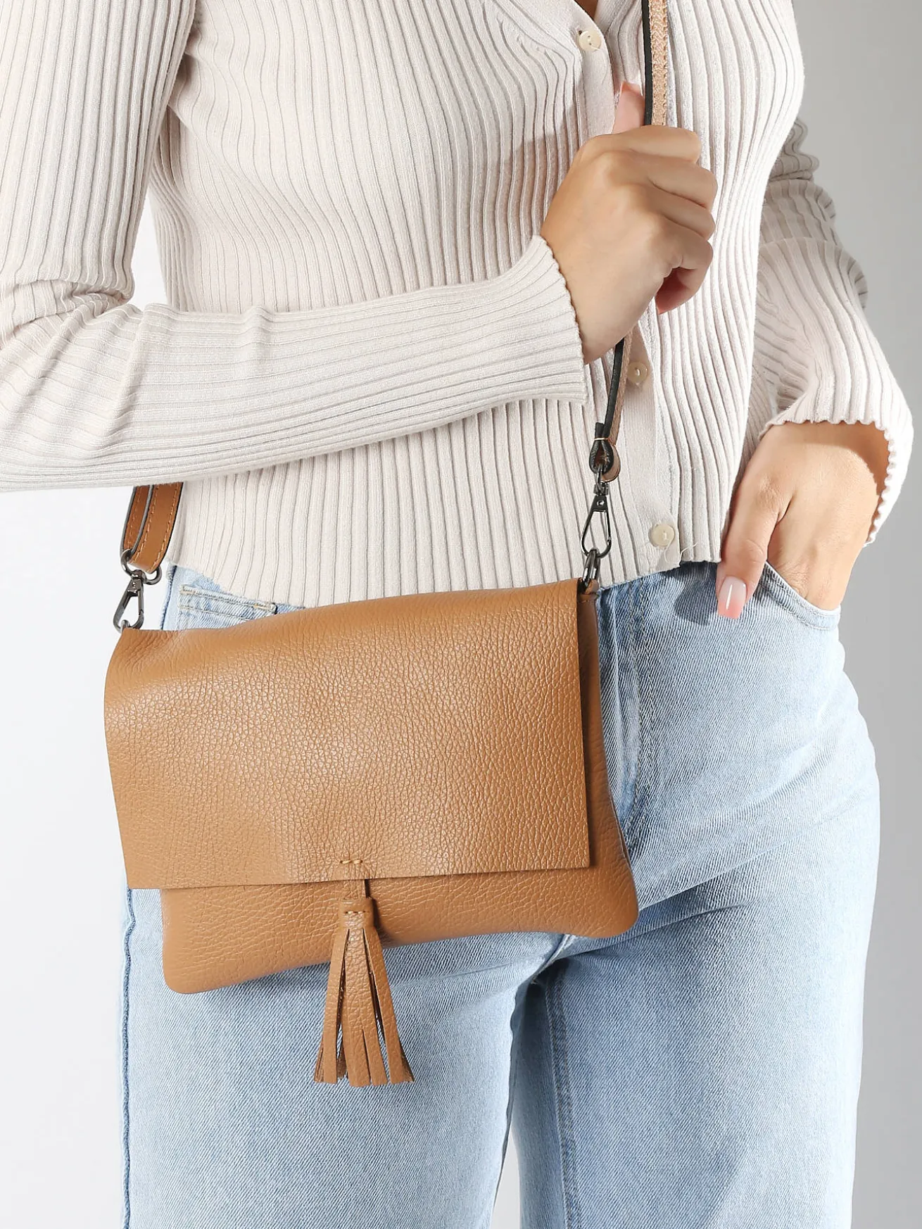 Sac bandoulière Caviar cuir MILANO