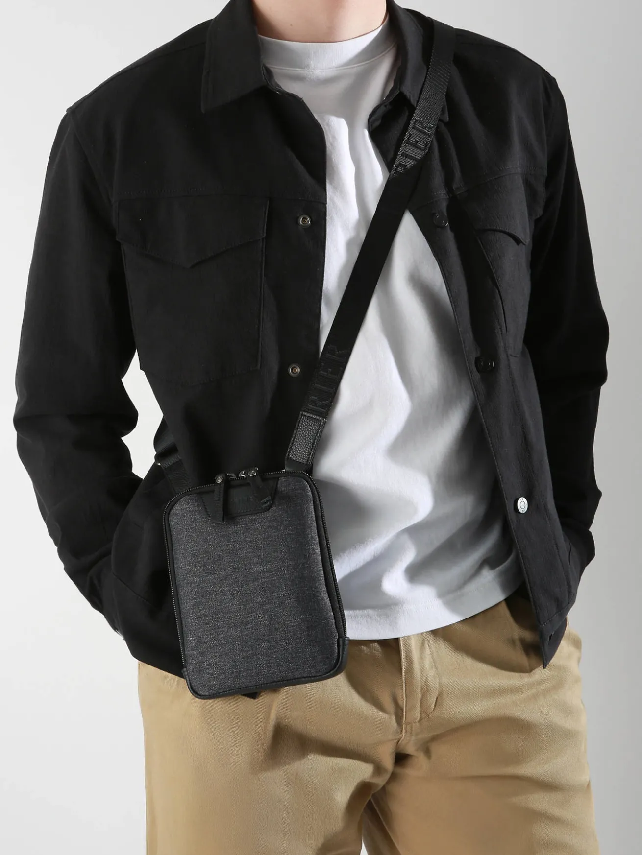 Sac bandoulière Light ETRIER