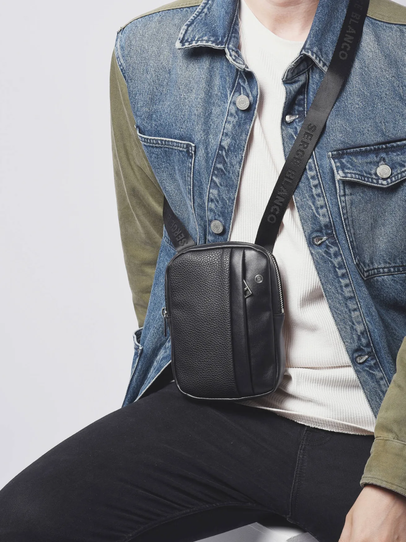 Sac bandoulière SERGE BLANCO