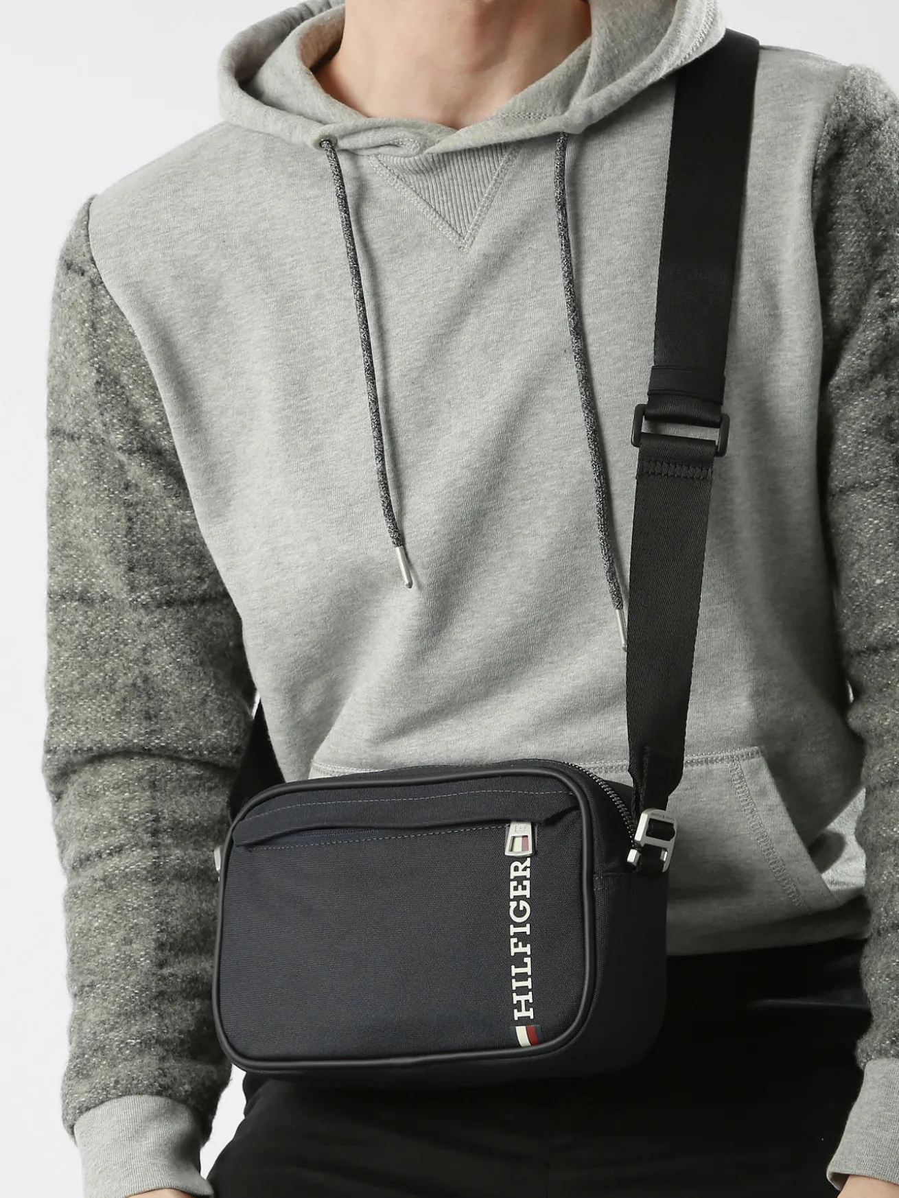 Sac bandoulière TOMMY HILFIGER