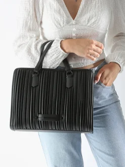 Sac porté main K kushion polyurethane KARL LAGERFELD
