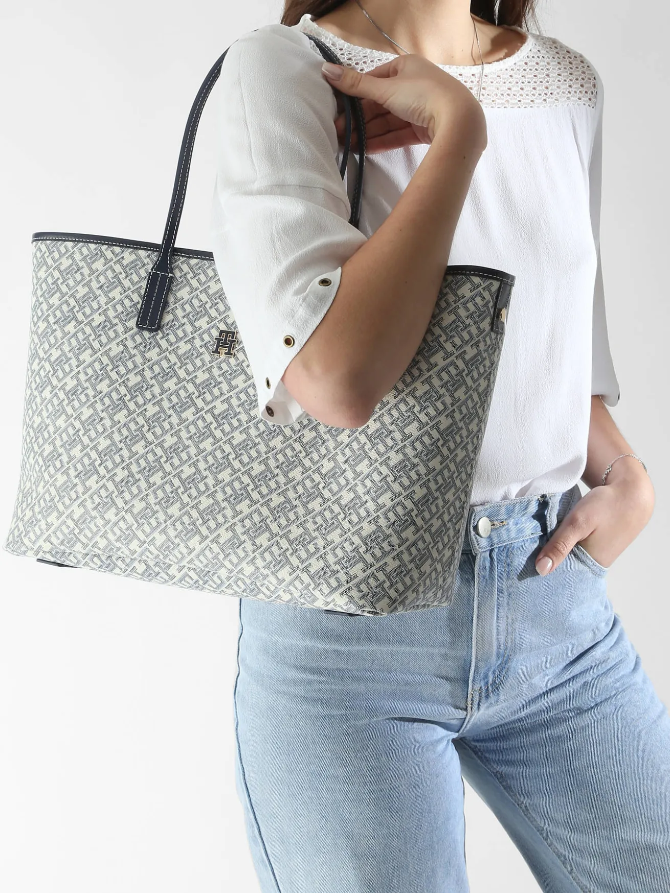 sac porté épaule Th monoplay cuir TOMMY HILFIGER