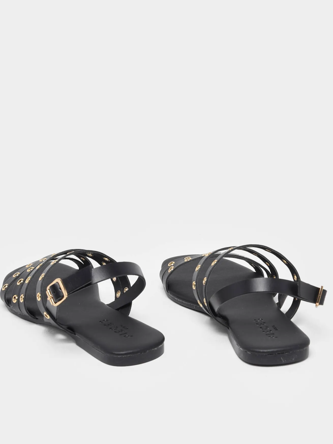 Sandales Canne PIECES