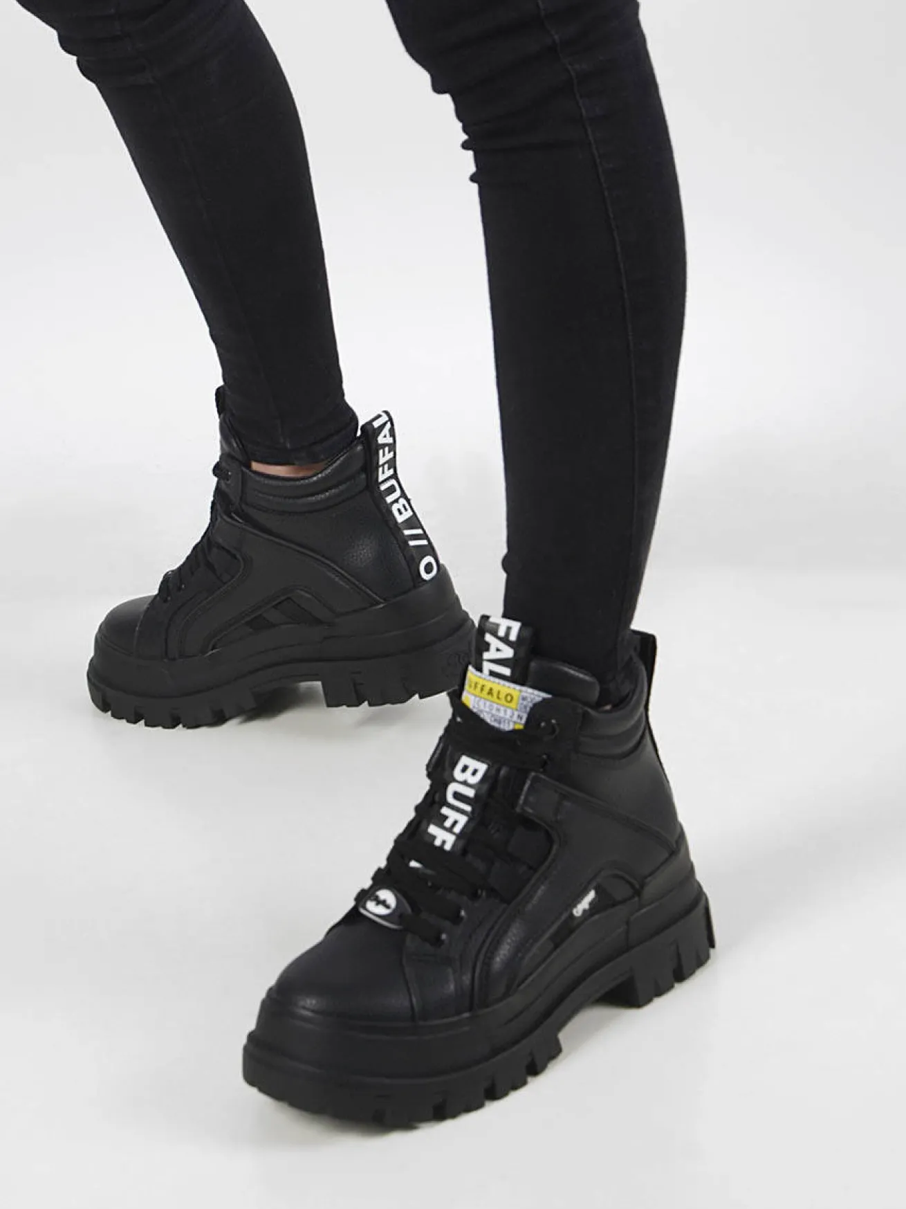 Sneakers Aspha NC Mid BUFFALO