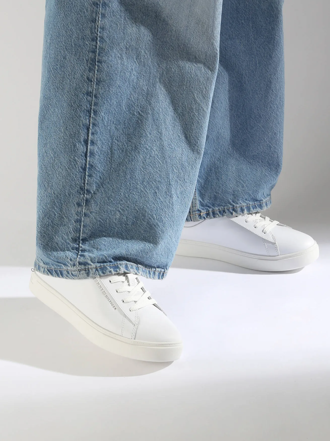 Sneakers en cuir TOMMY HILFIGER