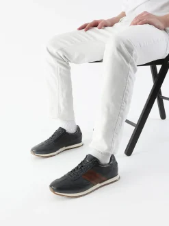Sneakers Ivar en cuir BUGATTI