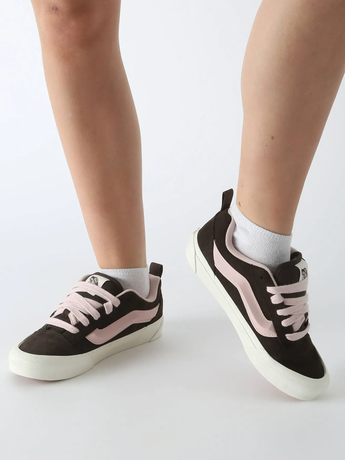 Sneakers Knu Skool en cuir VANS