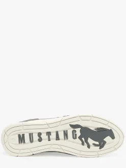 Sneakers MUSTANG