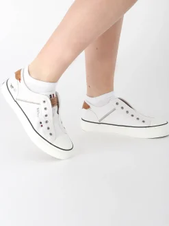 Sneakers MUSTANG
