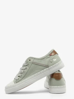 Sneakers  MUSTANG