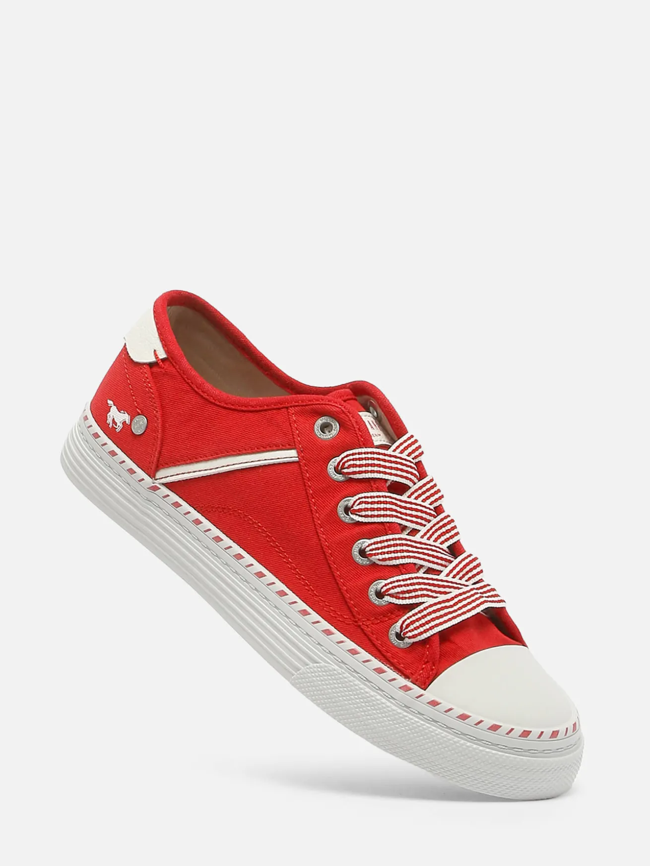 Sneakers MUSTANG